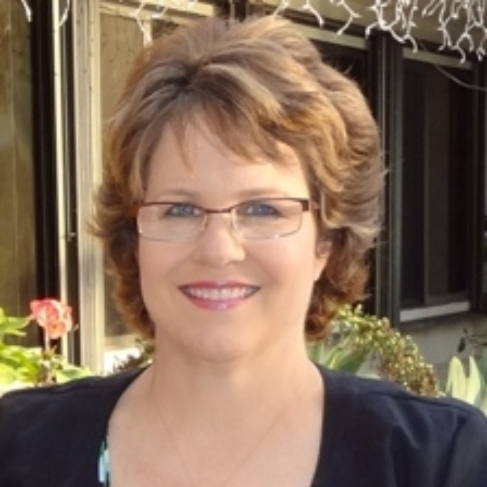 Meet your Posher, Gloria